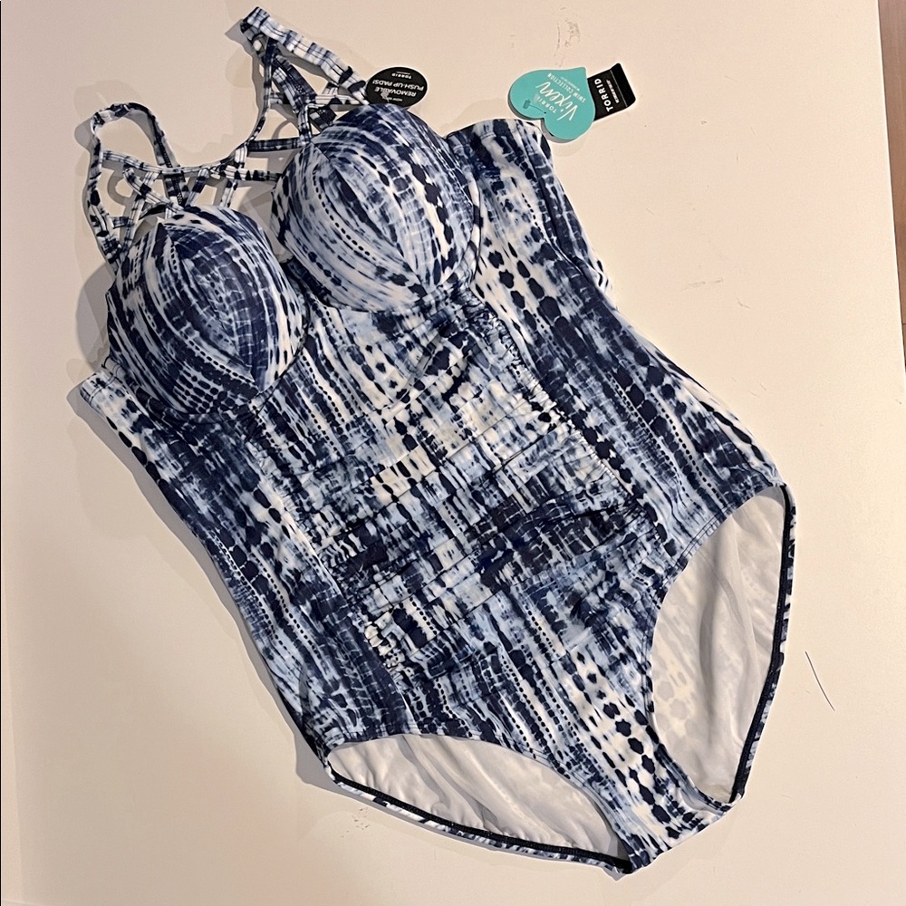 NWT Torrid Vixen swimsuit - size 1 - Picture 4 of 12
